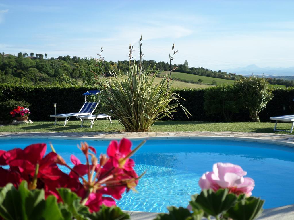 Bed And Breakfast " Il Tesoro Di Mario " Falconara Marittima Kültér fotó