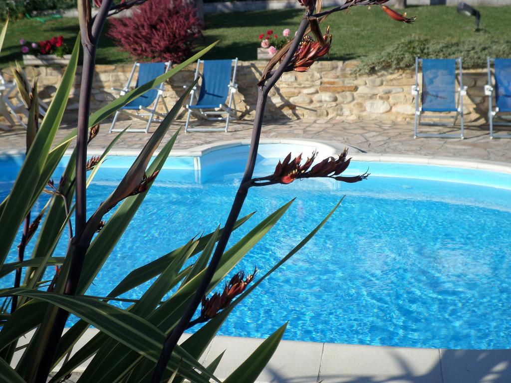 Bed And Breakfast " Il Tesoro Di Mario " Falconara Marittima Kültér fotó